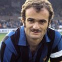 Un minuto di raccoglimento per Sandro Mazzola